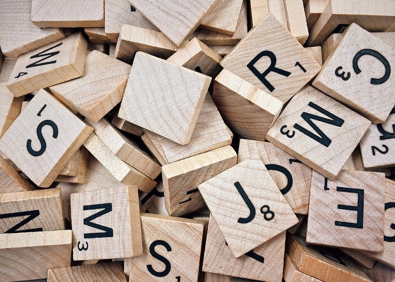 Razgibajmo možgane s Scrabblom